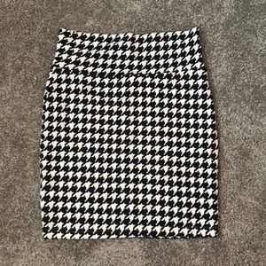 Forever 21 body con skirt